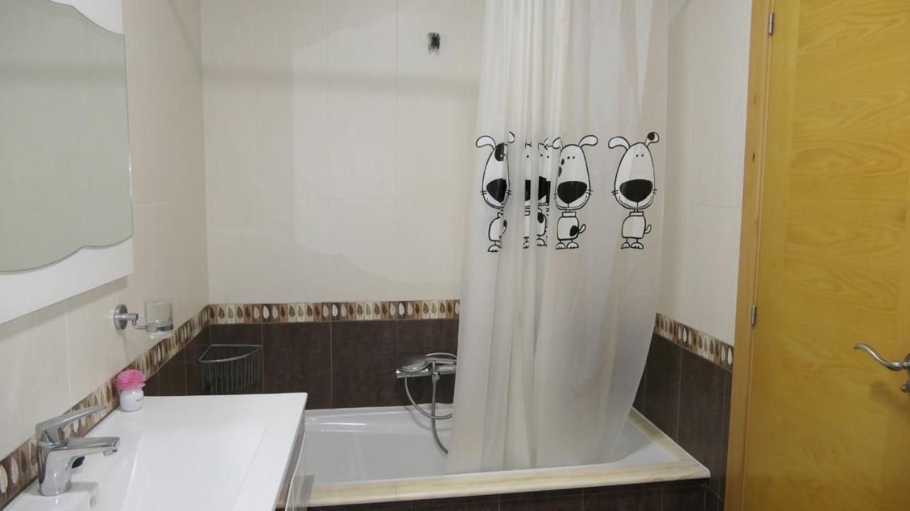 Appartamento Piso Leo 1 Cee Esterno foto